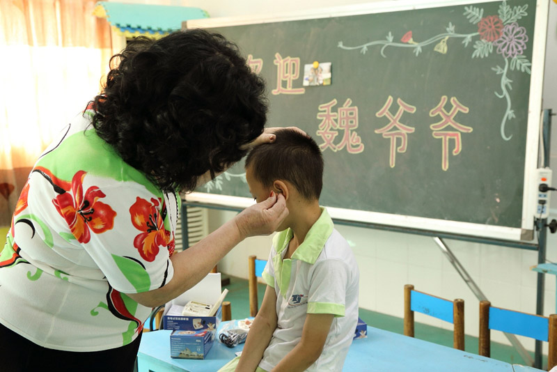 2012年9月，魏基成“天籟列車”駛入湖南長沙