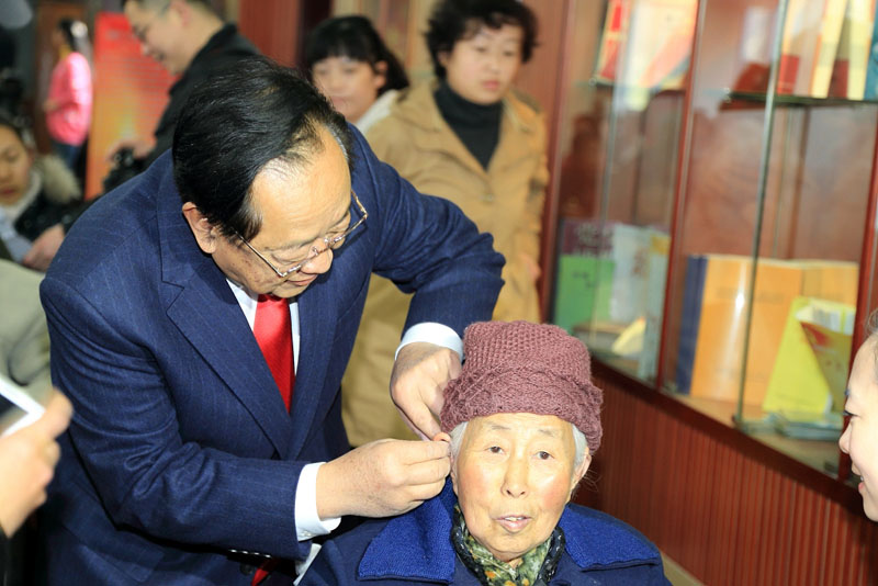 2013年1月，魏基成“天籟列車”駛入云南昆明