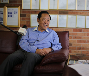 華人企業家魏基成：慈善事業快樂無窮