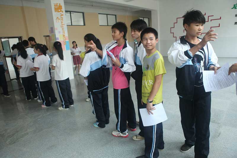 2013年9月，魏基成天籟列車駛入江西吉安