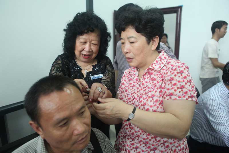 2013年9月，魏基成天籟列車駛入江西吉安