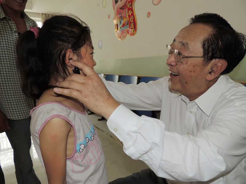 2013年7月，魏基成天籟列車駛入山西太原