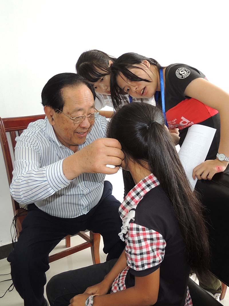 2013年10月，魏基成“天籟列車”駛入山東沂源滕州