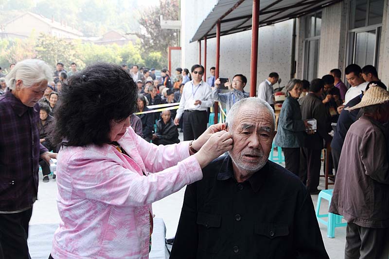 2013年10月，魏基成“天籟列車”駛入山東沂源滕州