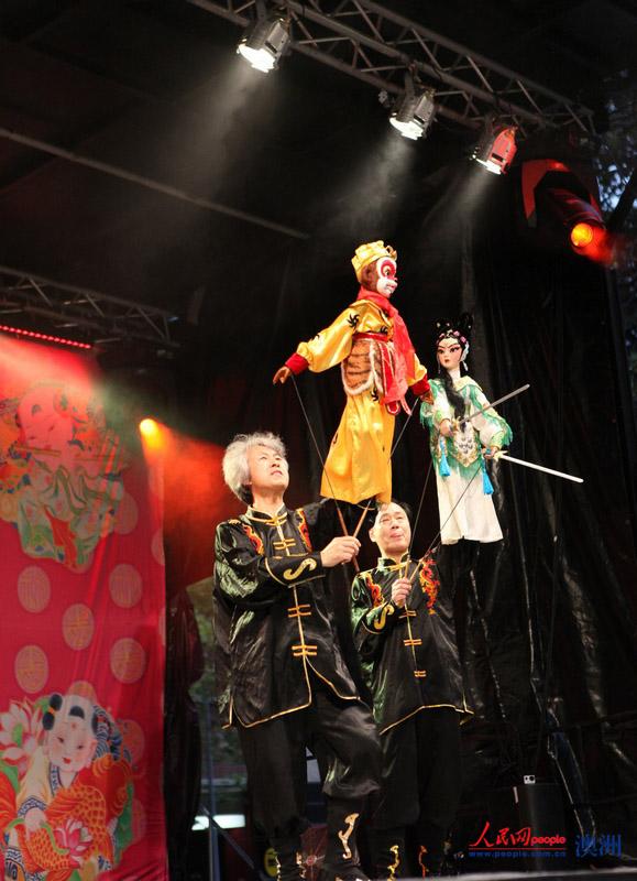 表演者為大家帶來木偶劇《西游記》（攝影 馬小龍）