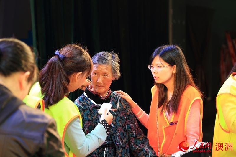 2014年4月，天籟列車駛入湖北武漢、黃岡。（人民網資料圖）