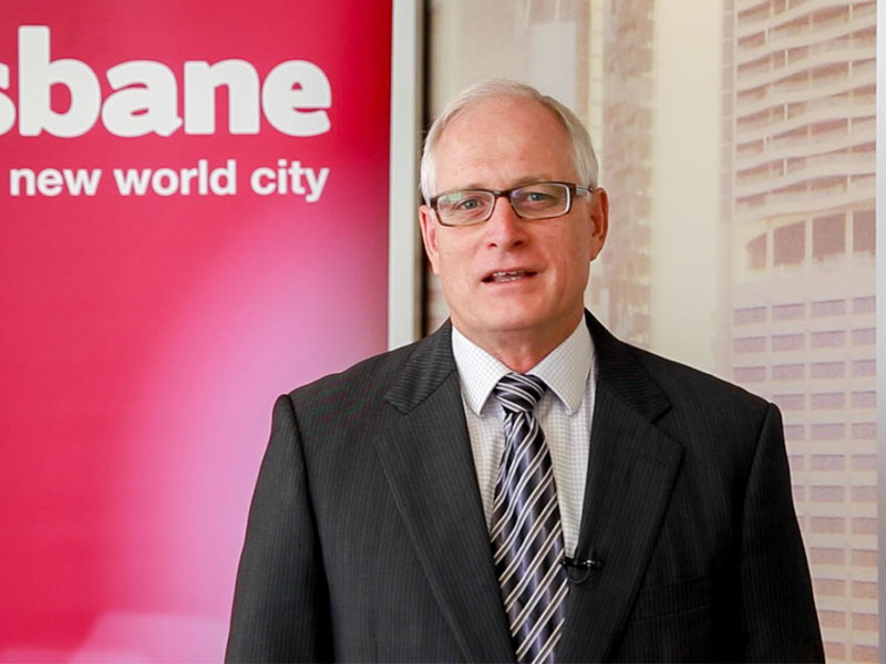 布里斯班推廣局首席執行官約翰?艾特肯通過人民網向廣大網友拜年