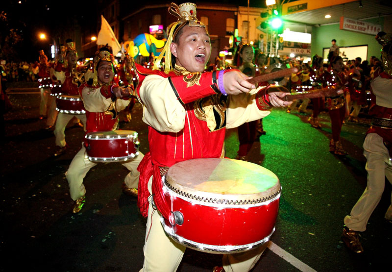 來自中國的鼓樂方陣。（攝影 馬小龍）