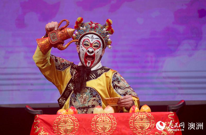 cݳȻҪоʵĺ򑪹zӰ RС