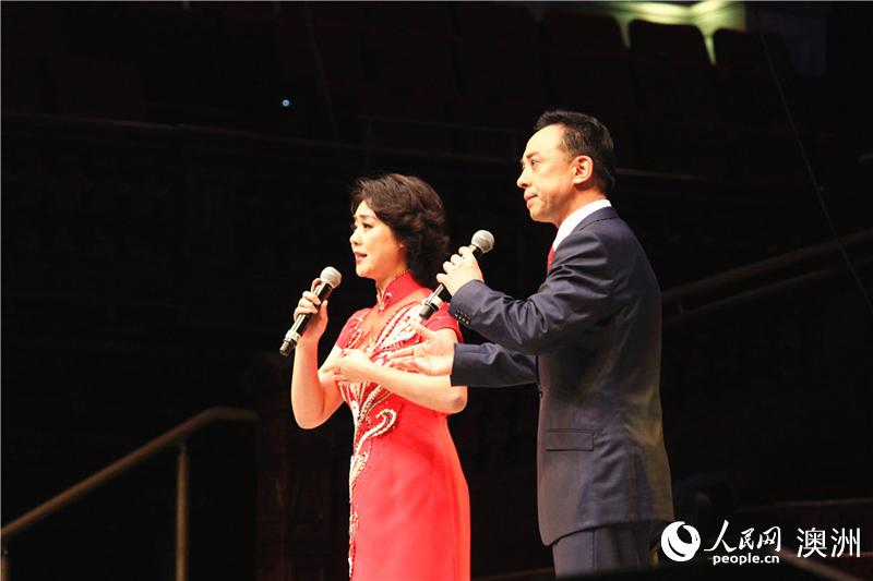 于魁智、李勝素演唱京劇《我是中國人》（攝影 盛楚宜）